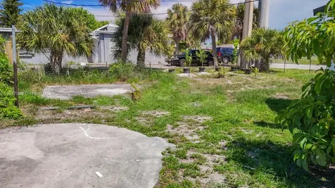 1400 Avenue F Riviera Beach FL 33404