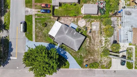 1400 Avenue F Riviera Beach FL 33404