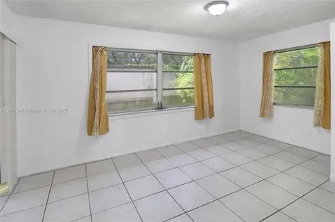 12020 NW 34th Place Sunrise FL 33323