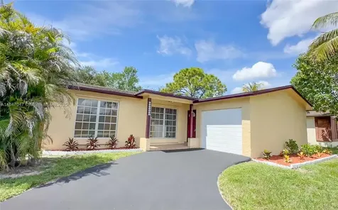 12020 NW 34th Place Sunrise FL 33323