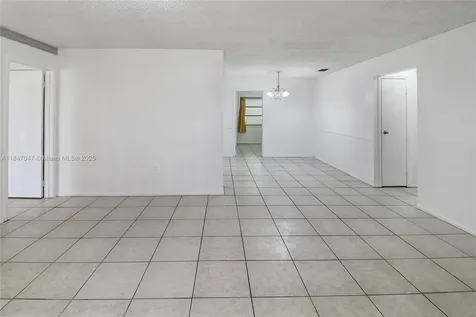 12020 NW 34th Place Sunrise FL 33323