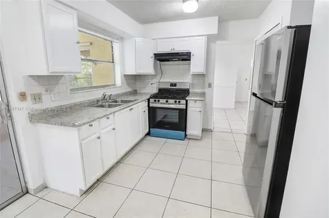 12020 NW 34th Place Sunrise FL 33323