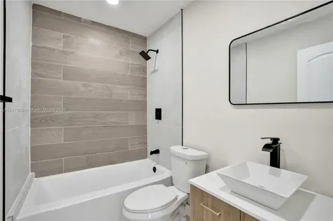 6220 NW 12th Court Sunrise FL 33313