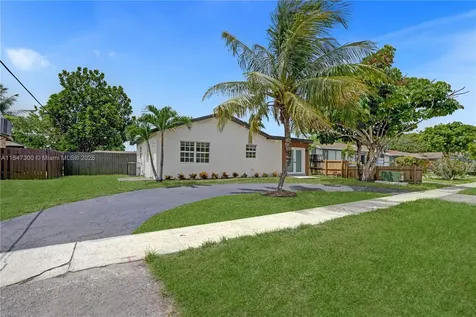 6220 NW 12th Court Sunrise FL 33313