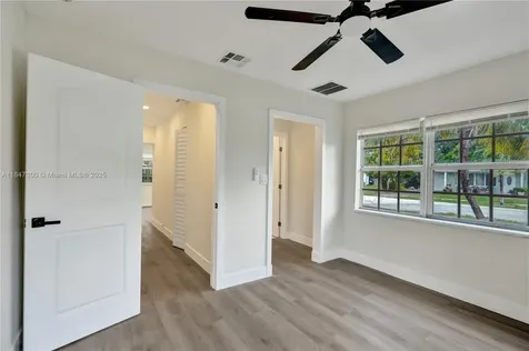 6220 NW 12th Court Sunrise FL 33313