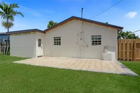 6220 NW 12th Court Sunrise FL 33313