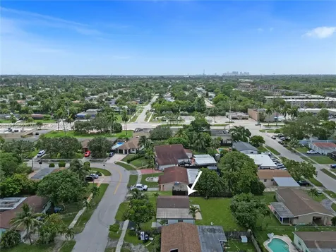 6220 NW 12th Court Sunrise FL 33313