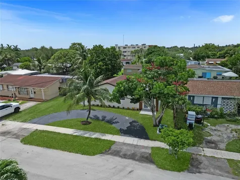 6220 NW 12th Court Sunrise FL 33313