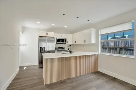 6220 NW 12th Court Sunrise FL 33313