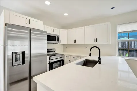 6220 NW 12th Court Sunrise FL 33313