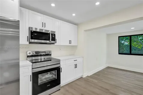 2180 NW 74th Avenue Sunrise FL 33313