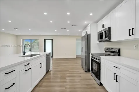 2180 NW 74th Avenue Sunrise FL 33313