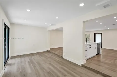 2180 NW 74th Avenue Sunrise FL 33313