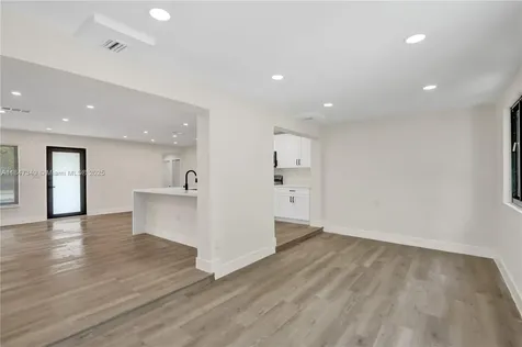 2180 NW 74th Avenue Sunrise FL 33313