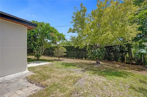 2180 NW 74th Avenue Sunrise FL 33313