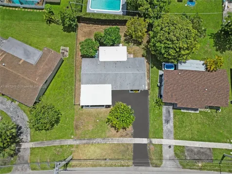 2180 NW 74th Avenue Sunrise FL 33313