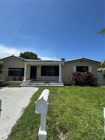 281 NE 169th Street North Miami Beach FL 33162