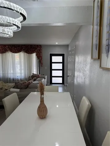 281 NE 169th Street North Miami Beach FL 33162