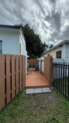 460 NW 109th Street Miami FL 33168