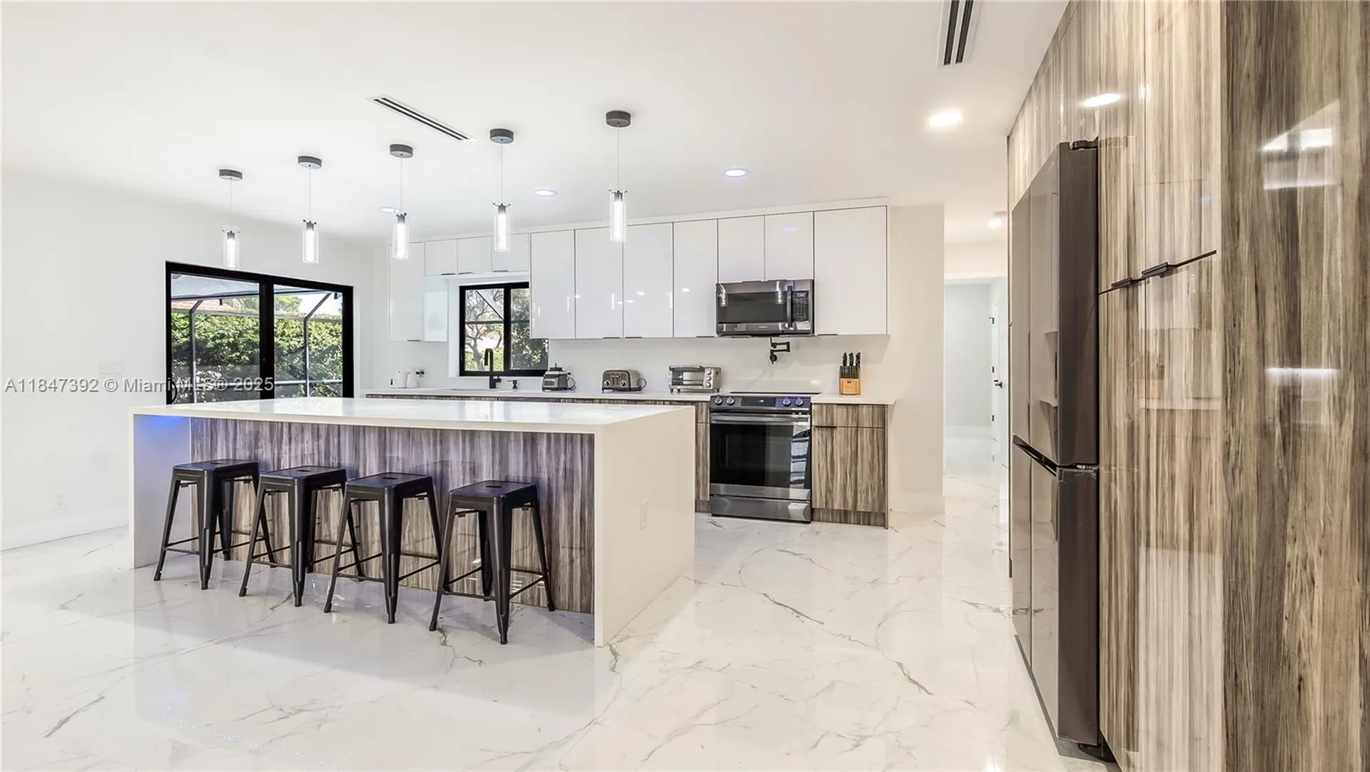 11396 NW 3rd Place Coral Springs FL 33071