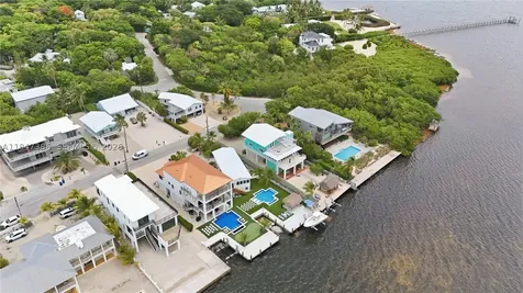 235 Tavernier Drive Key Largo FL 33070