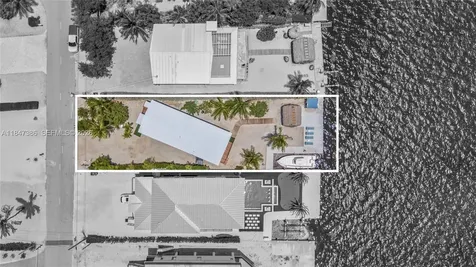 235 Tavernier Drive Key Largo FL 33070