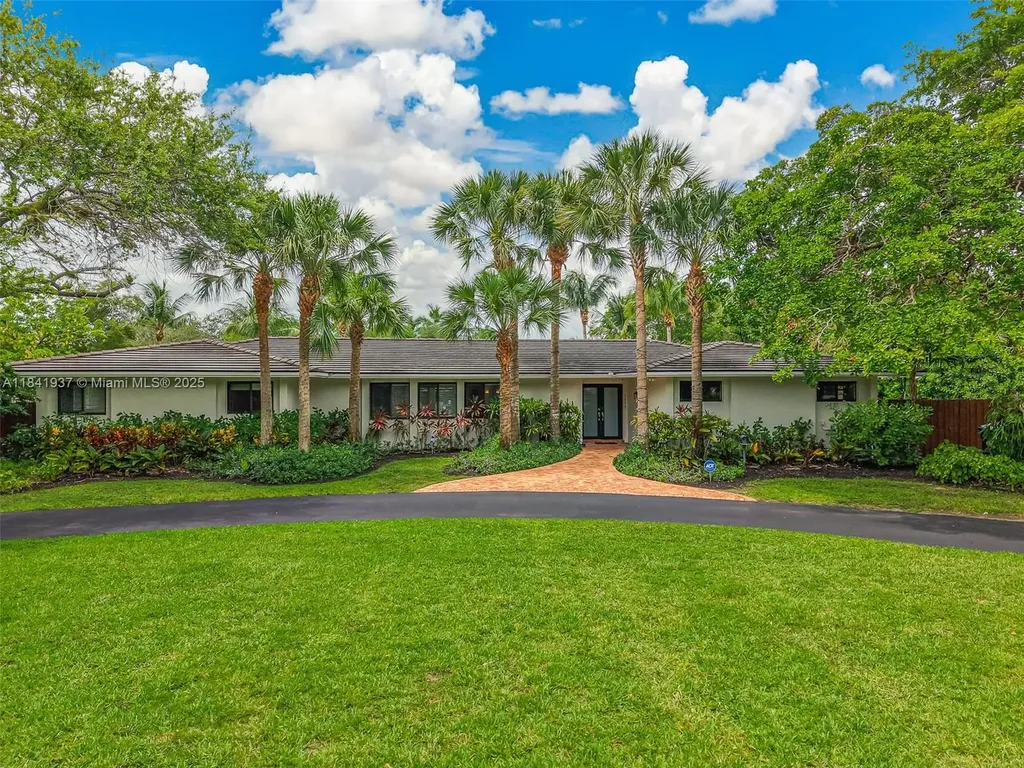 6840 N Cartee Road Palmetto Bay FL 33158