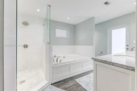 6840 N Cartee Road Palmetto Bay FL 33158