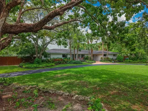 6840 N Cartee Road Palmetto Bay FL 33158