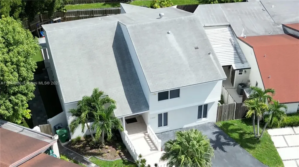 11441 SW 33rd Lane Miami FL 33165
