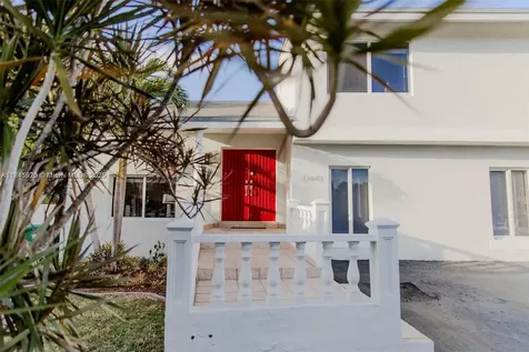 11441 SW 33rd Lane Miami FL 33165