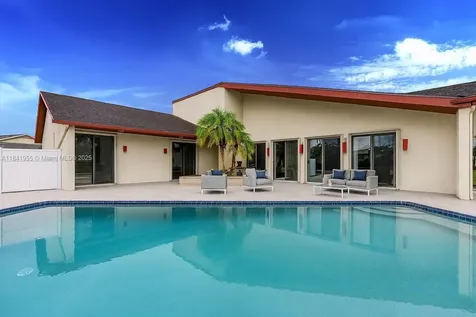 108 Paseo Court Royal Palm Beach FL 33411