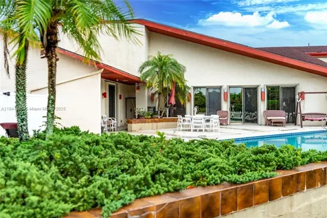 108 Paseo Court Royal Palm Beach FL 33411