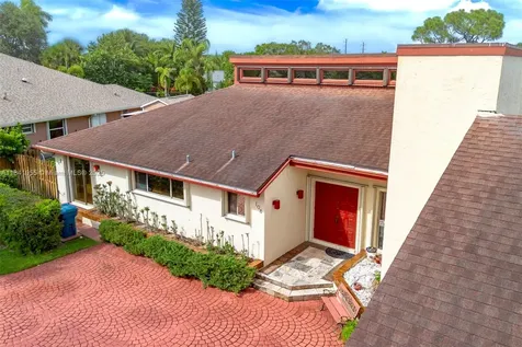 108 Paseo Court Royal Palm Beach FL 33411