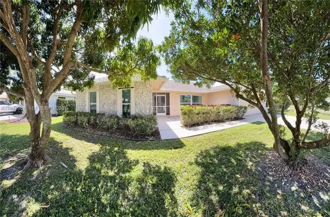 10126 Crosswind Road Boca Raton FL 33498