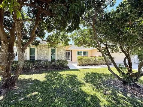 10126 Crosswind Road Boca Raton FL 33498