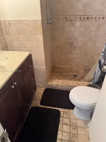 2841 Somerset Drive Lauderdale Lakes FL 33311