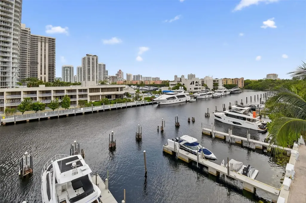 19925 NE 39th Place Boat Slip #16 Aventura FL 33180