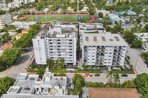 1045 10th Street Miami Beach FL 33139