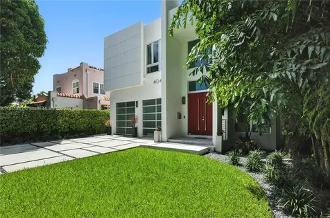 4048 Malaga Avenue Miami FL 33133