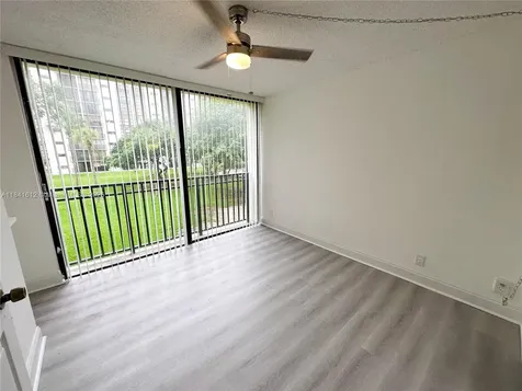 17011 N Bay Road Sunny Isles Beach FL 33160