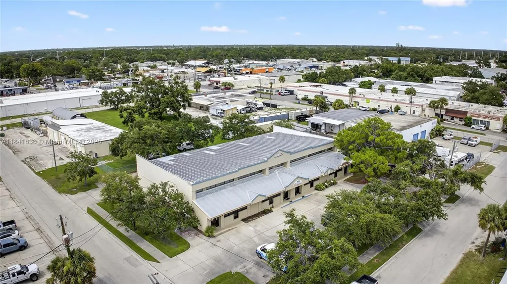 2239 15th Street D Other City - In The State Of Florida FL 34237