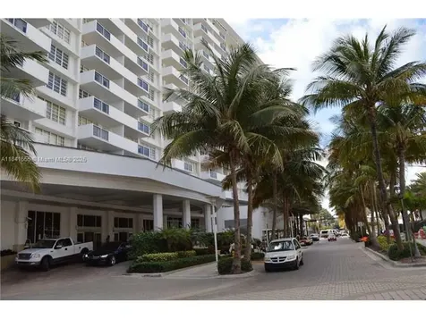 100 Lincoln Road Miami Beach FL 33139