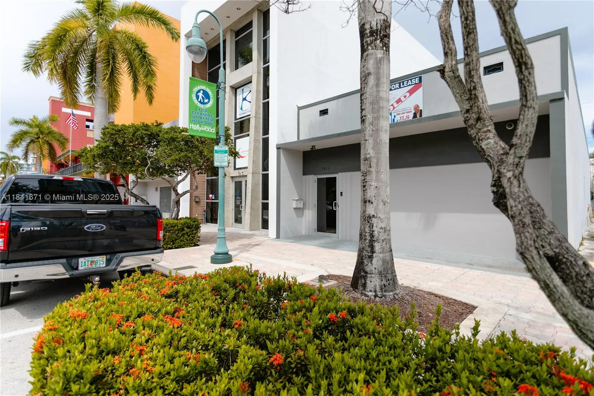 1911 Harrison Street Hollywood FL 33020