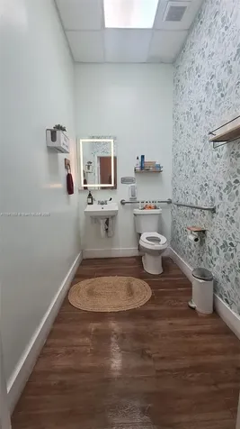 10328 W Flagler Street Miami FL 33174