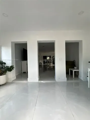 1172 NE 160th Terrace North Miami Beach FL 33162