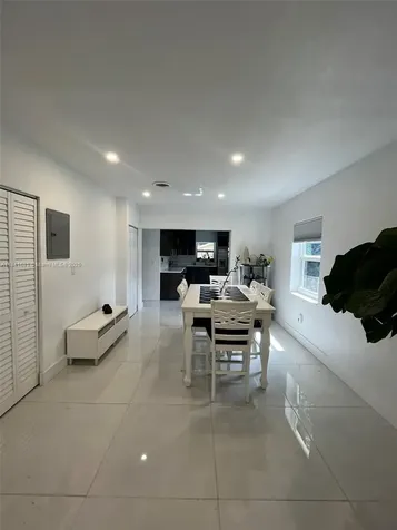 1172 NE 160th Terrace North Miami Beach FL 33162