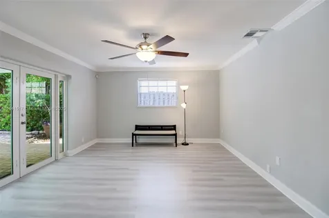 19820 SW 83rd Avenue Cutler Bay FL 33189