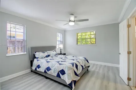 19820 SW 83rd Avenue Cutler Bay FL 33189