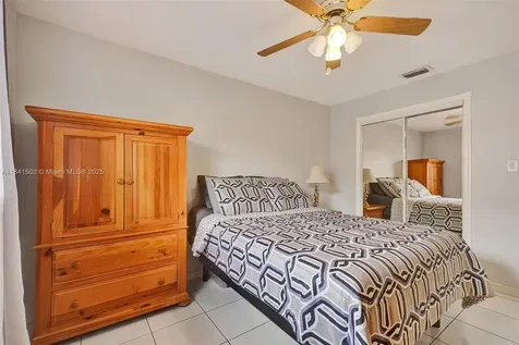 19021 SW 122nd Avenue Miami FL 33177